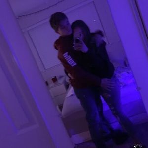 Meet your Posher, Stelee